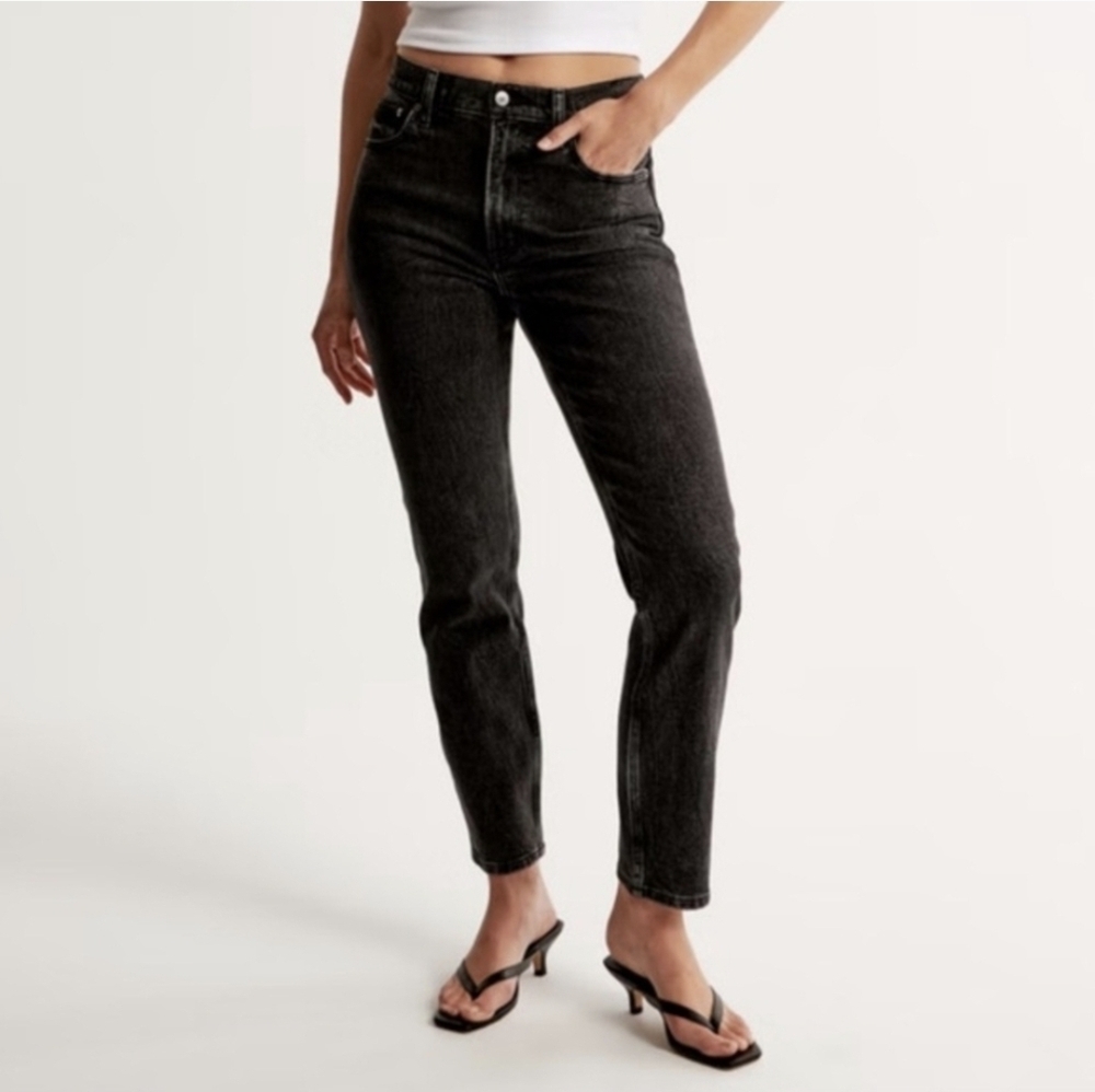 Abercrombie & Fitch Black Skinny Stretch Jeans, Size 28
